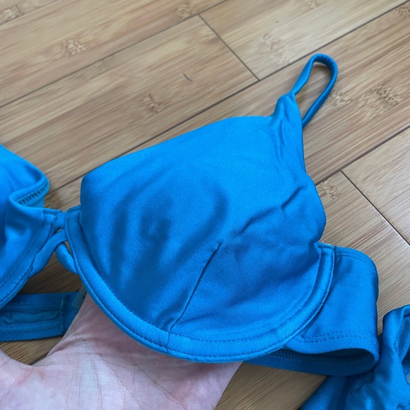 Blue Bikini Set - Picture 8 of 9